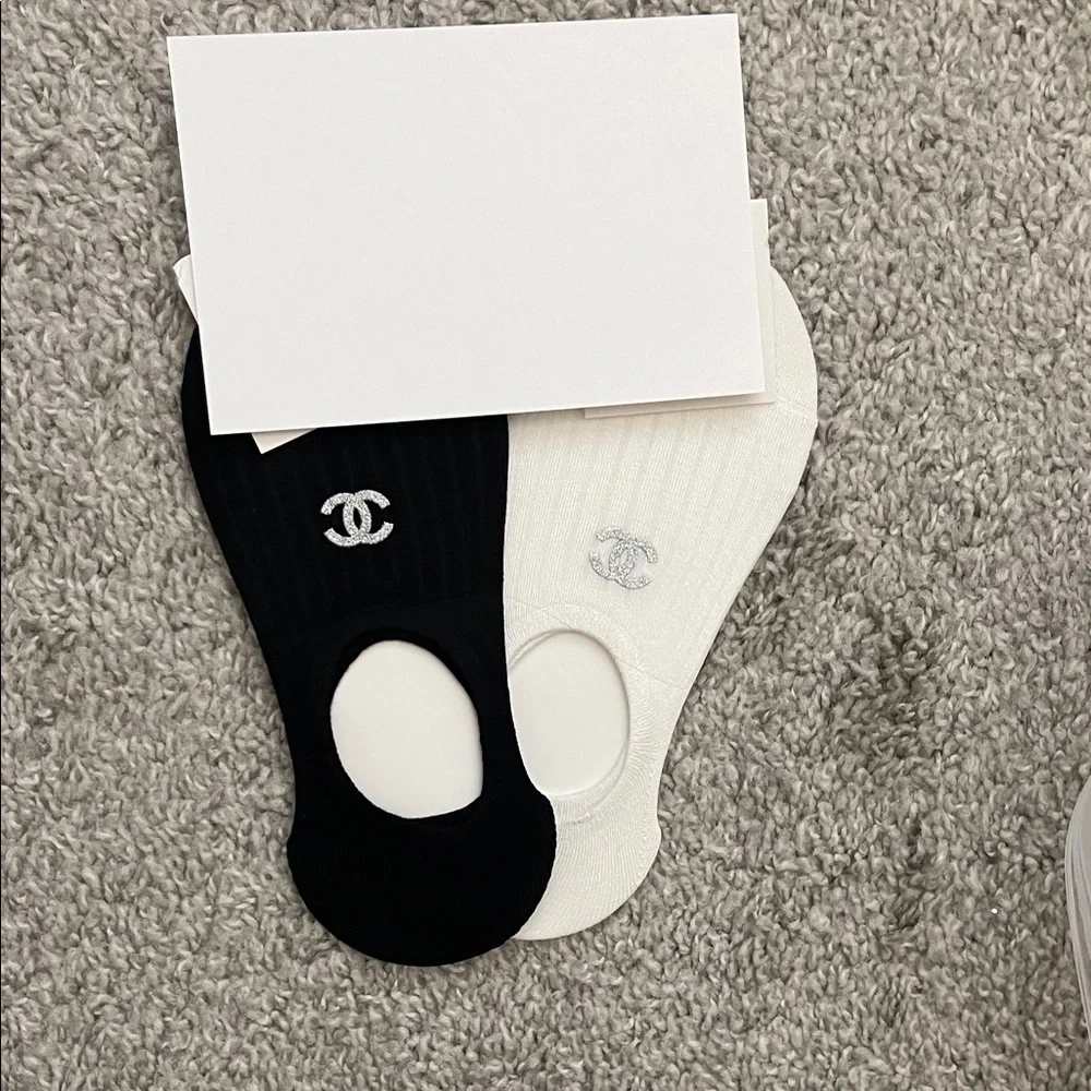 CC Women’s Black and White No Show Socks - Picture 1 of 3